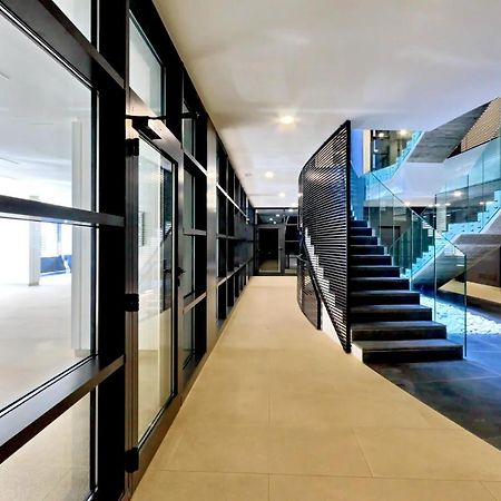 Green Terraced Apartment. 3 Stops From Colosseum Bagian luar foto