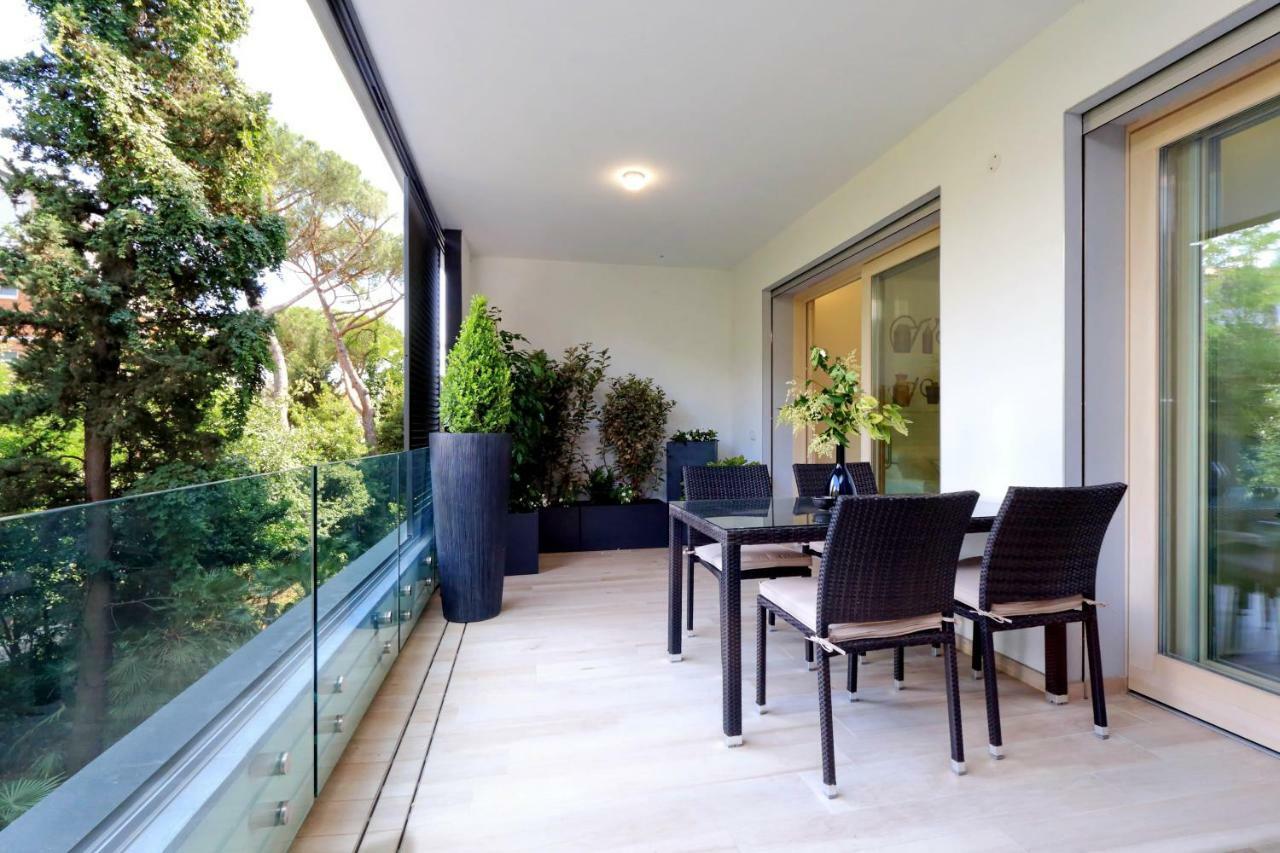 Green Terraced Apartment. 3 Stops From Colosseum Bagian luar foto